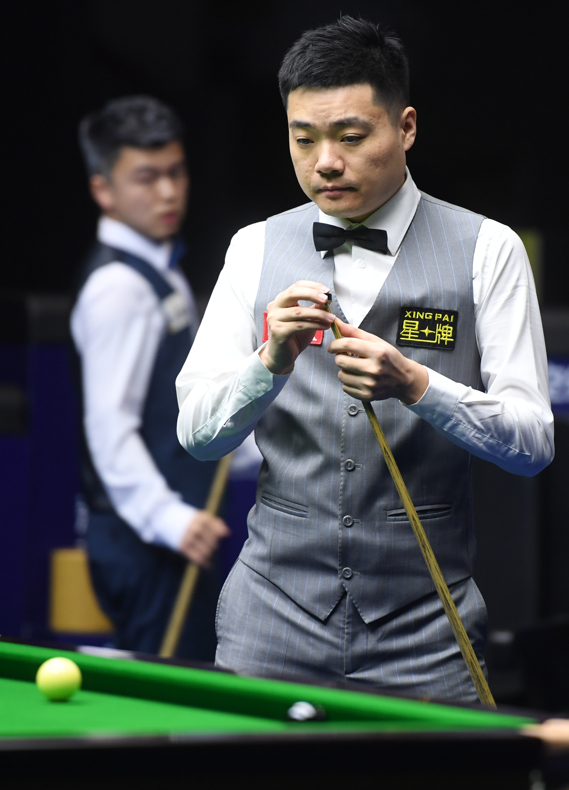 于单一固定 于单一固定