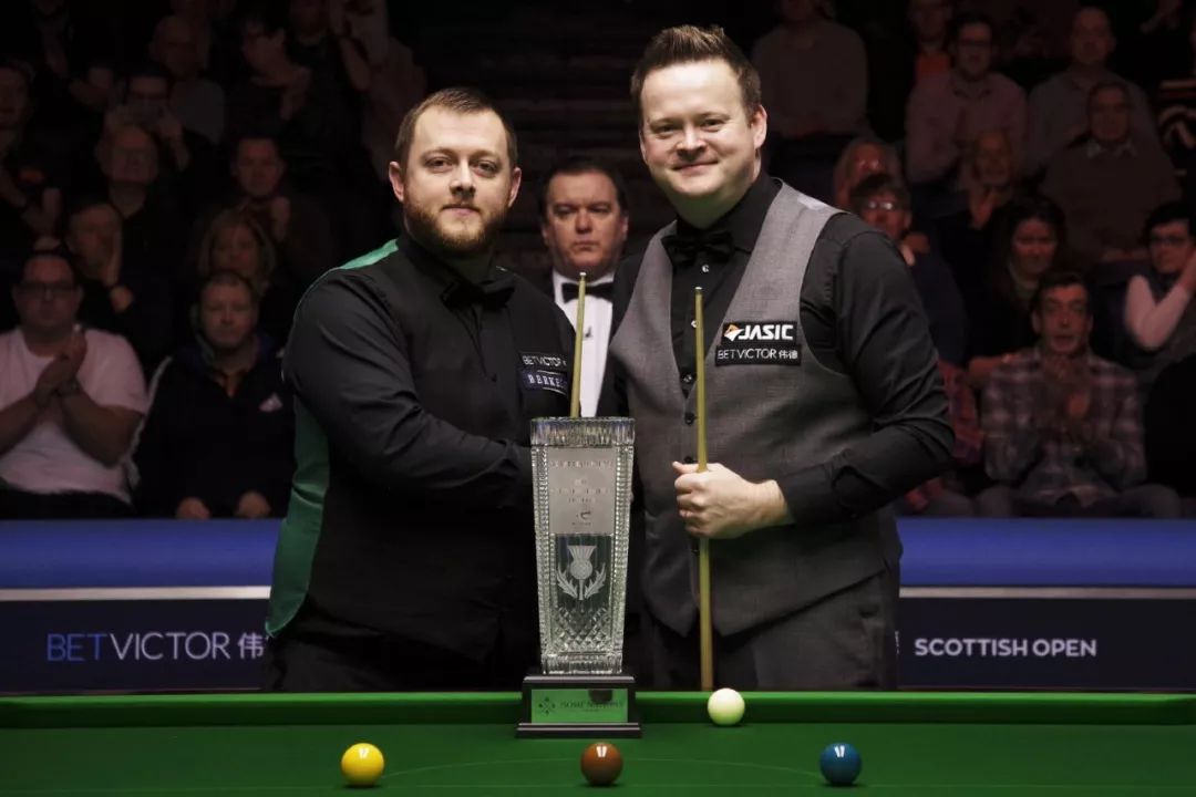 的表现尤为 的表现尤为