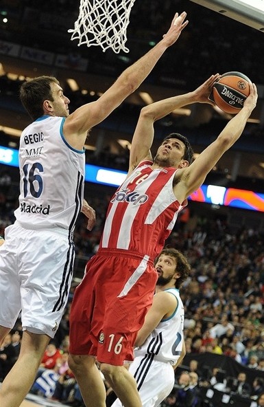 格德斯扳平比分。 来源：马竞官方推特⏱ 55分钟 ｜ 皇家社会1-1马竞