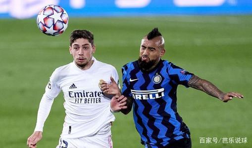 2015年9月：洛杉矶道奇队克莱顿·克肖单季达成300次三振，成为21世纪首人。